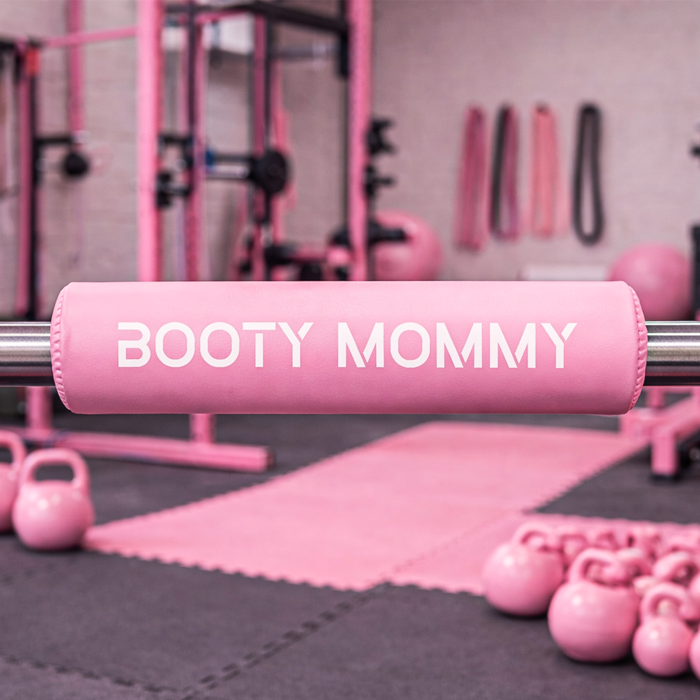 BOOTY MOMMY PĚNA NA CVIČENÍ